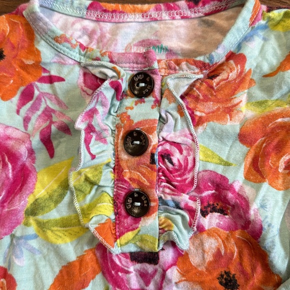 Gigi and Max 2 peice set - Picture 2 of 5